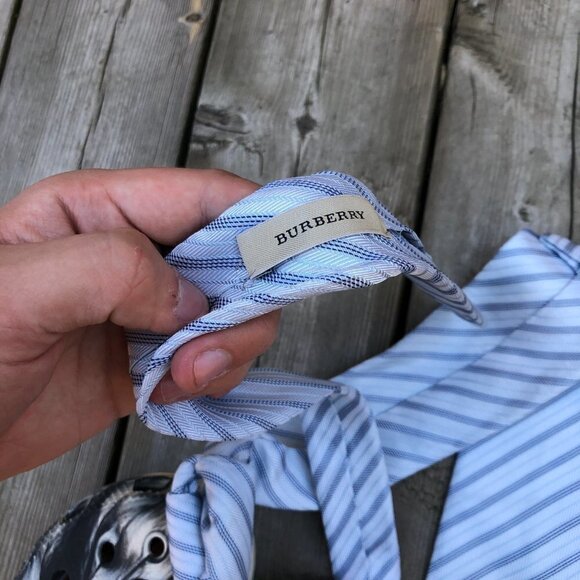 Vintage Burberry Striped Tie - Picture 4 of 5